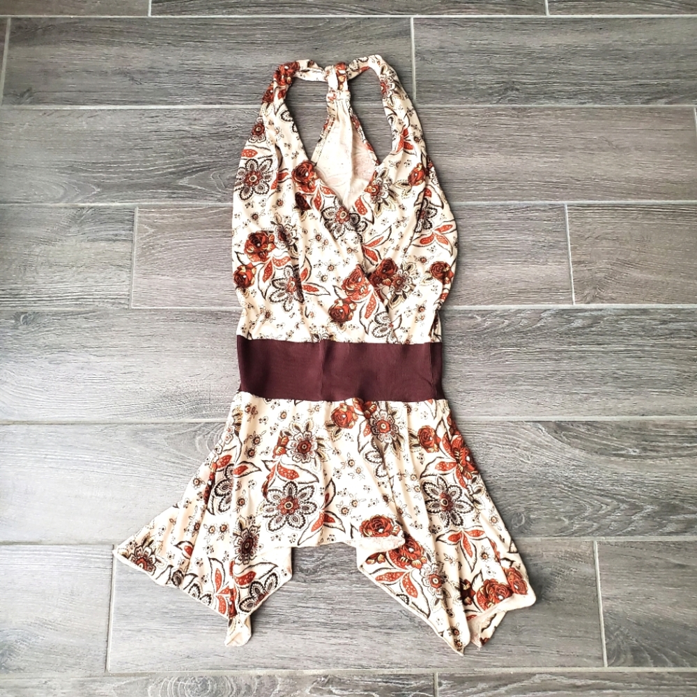 NEW Forever 21 Brown & Beige Floral Halter Top